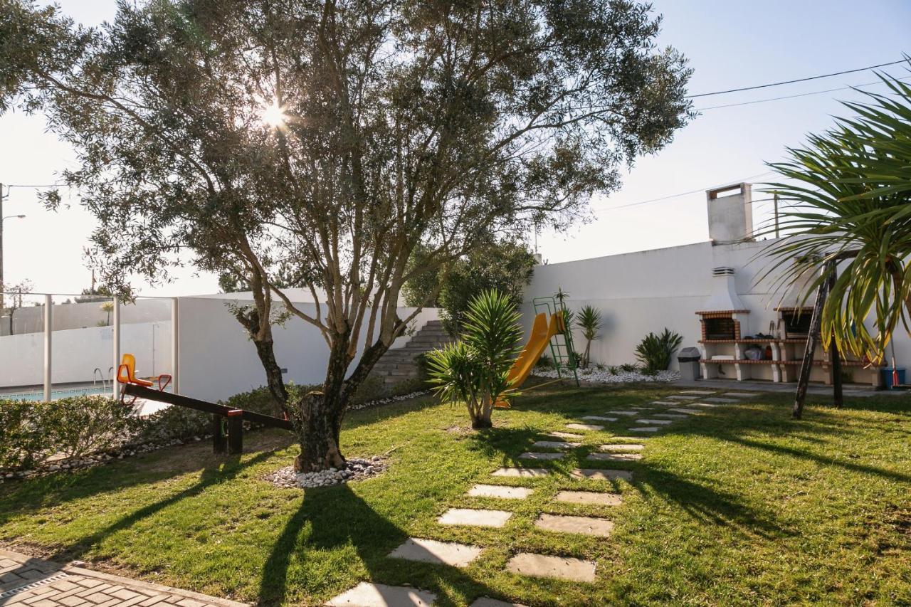 Haiku House Nazare Luaran gambar