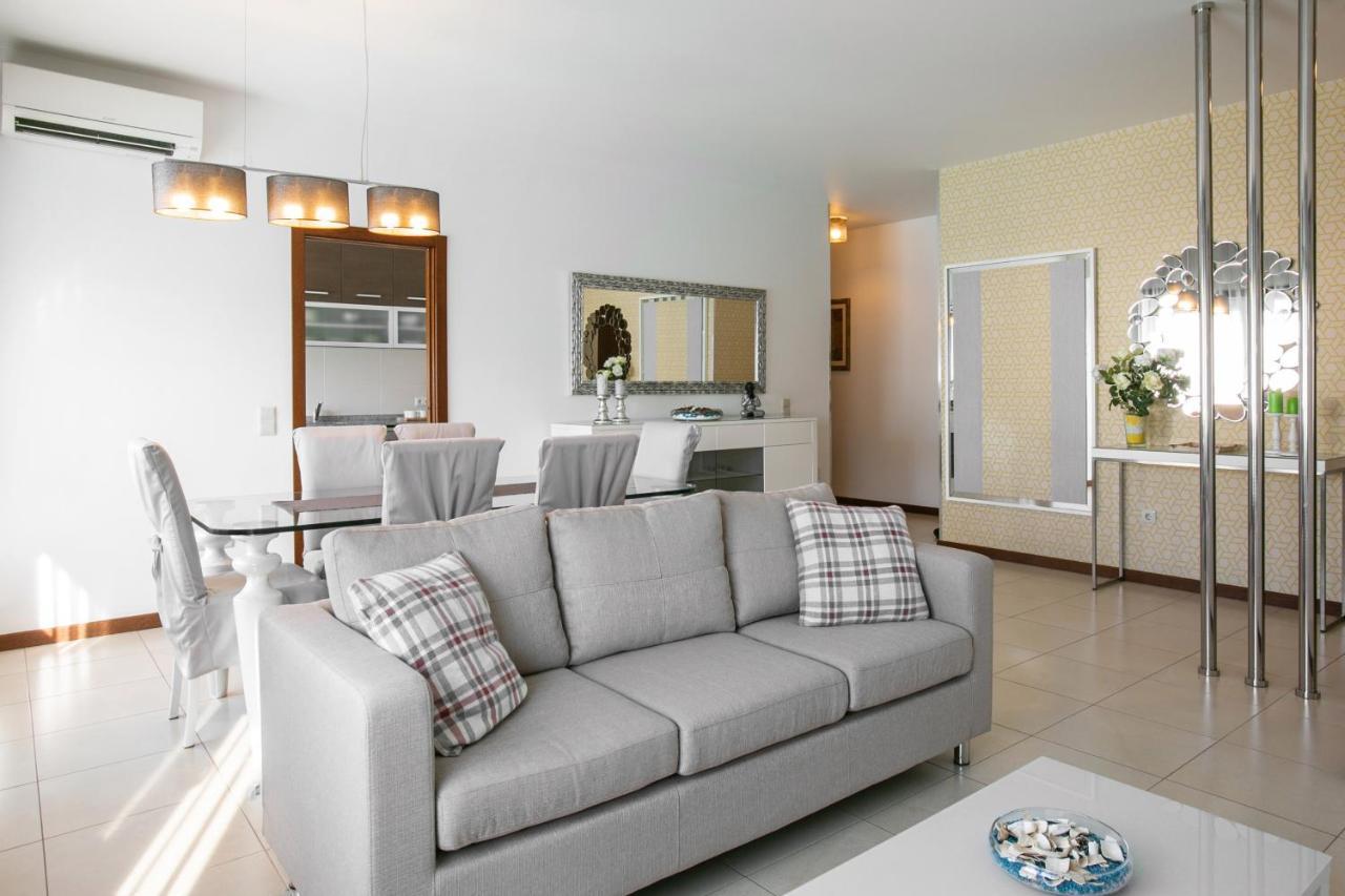 Haiku House Nazare Luaran gambar